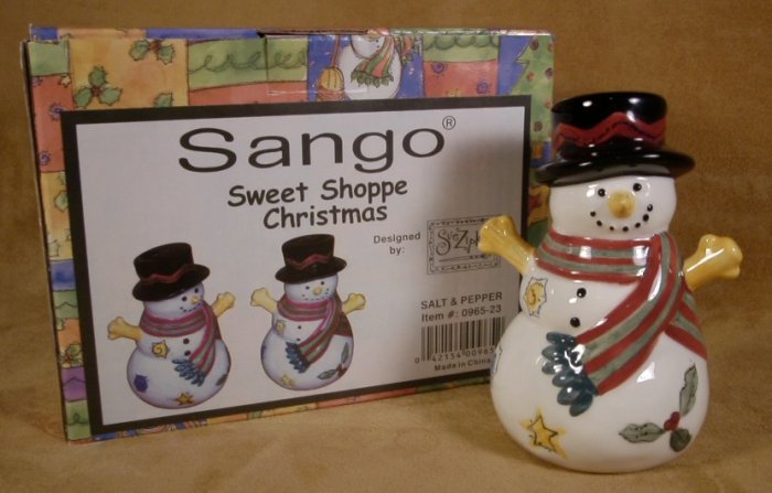 SANGO SWEET SHOPPE CHRISTMAS SALT & PEPPER SET *NIB*