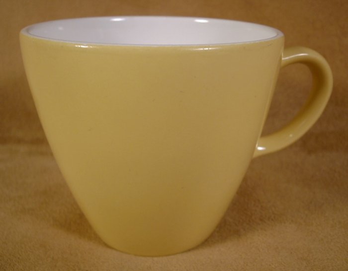CORNING CENTURA SOLID GOLD MUSTARD CUPS SUMMERHILL