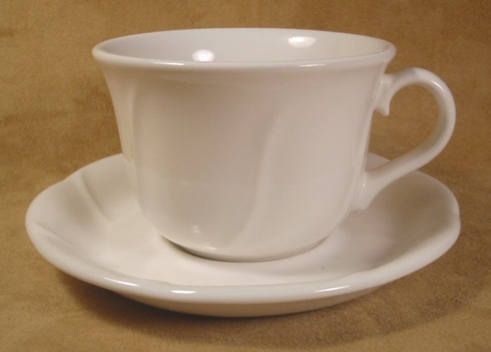 PFALTZGRAFF STRATUS CUPS & SAUCERS 10 PCS.