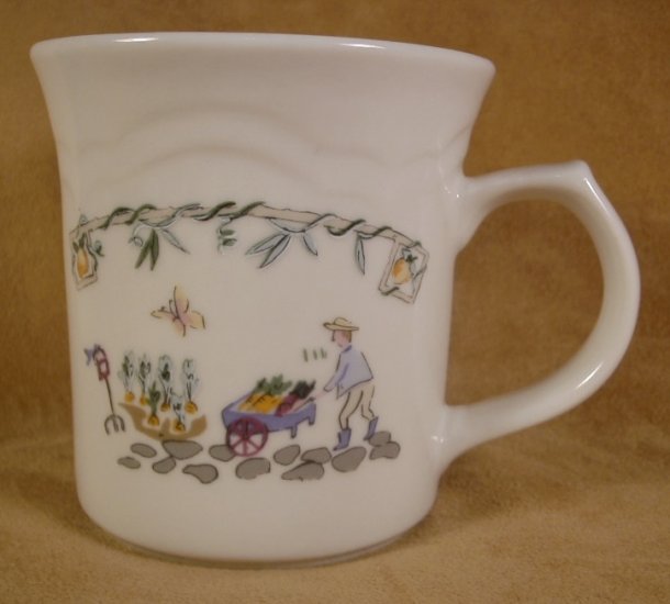 PFALTZGRAFF APPLE VALLEY FARM LARGE MUG