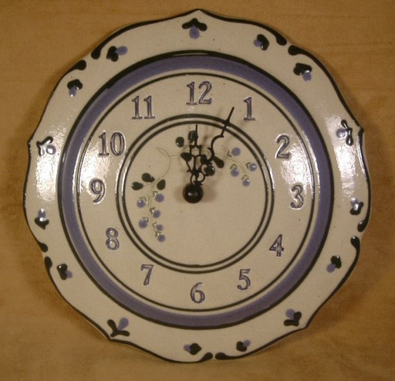 VERMONT MOUNTAINE MEADOWS POTTERY WALL CLOCK 1995