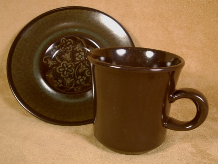FRANCISCAN MADEIRA CUPS & SAUCERS 8 PC. SET