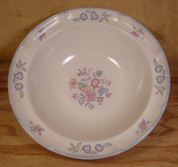 INTERNATIONAL CHINA WELCOME HOME VEGETABLE SERVING BOWL
