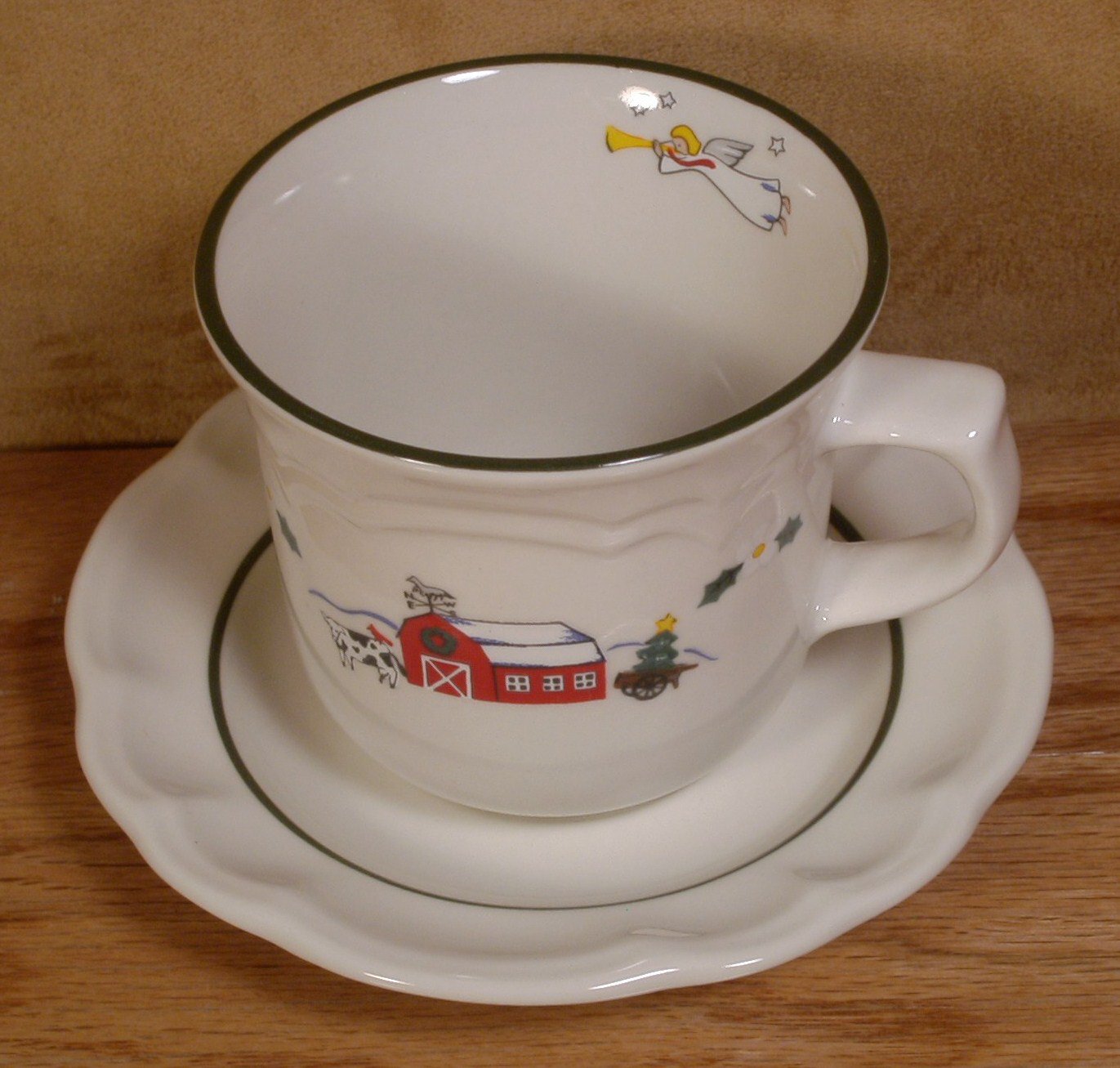 PFALTZGRAFF SNOW VILLAGE CHRISTMAS CUPS & SAUCERS *EUC*