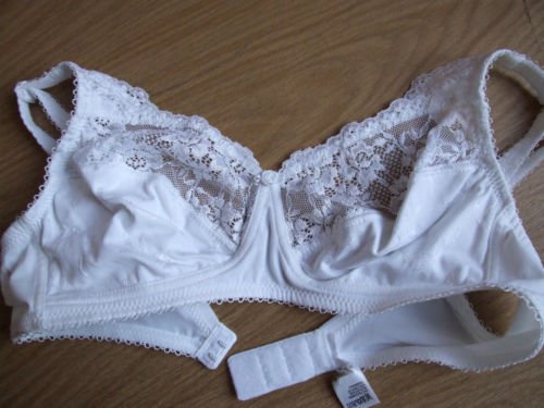 38c ex m&s white aurelia lace bra non wired BNWOT