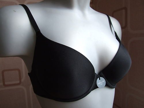 34b stores label black t shirt padded underwired bra