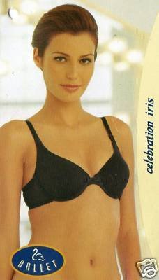 34g ballet black smooth plunge bra brand new with tags