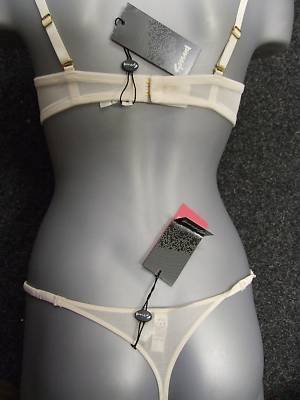 Gossard ivory Satin Superboost thong size m 12 to 14 BN
