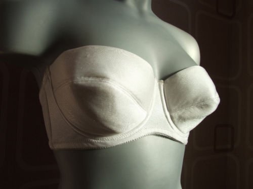 34d charnos white padded strapless satin underwired bra