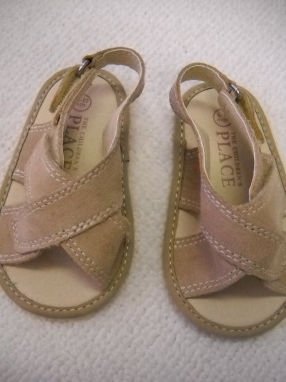 The Children's Place® Infant Sandal Soft Bottom Tan Velcro Closure Size 6/12 Months (HC27)
