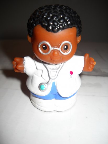 Fisher Price Little People Replacement EMT Doctor Hard To Find 1997 (HC44)