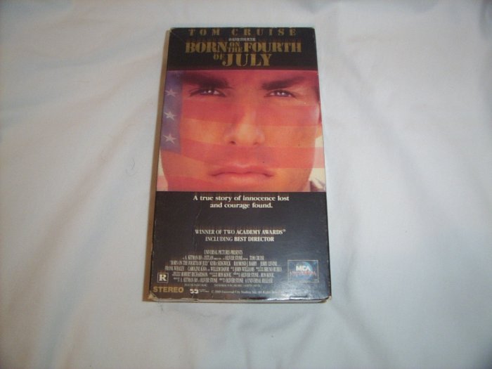 Born on the Fourth of July (1989) VHS