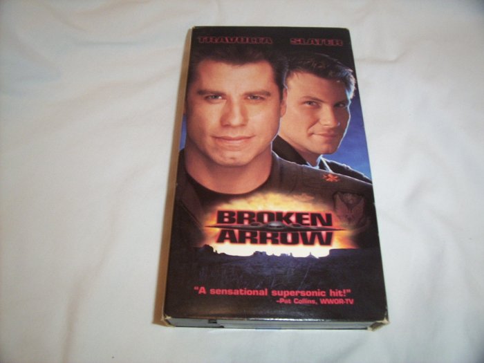 Broken Arrow (1996) VHS