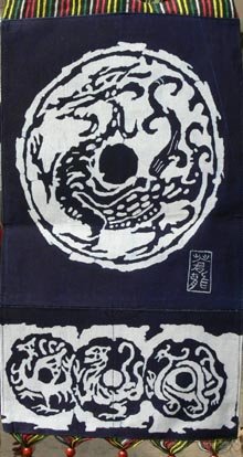 the middle size dragon pattern wax printing