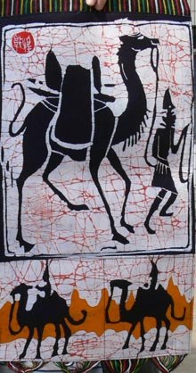 the middle size of the camel wax printing