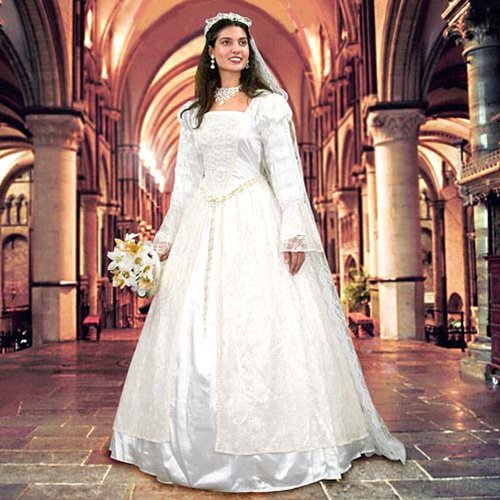 Renaissance Wedding Gown & Veil - Medium