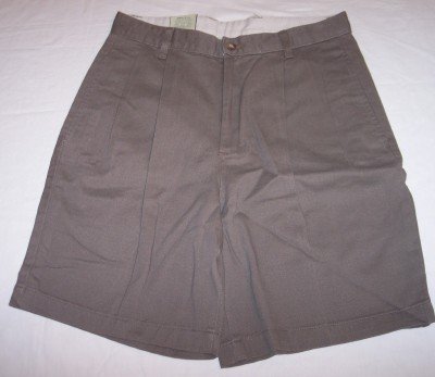 NWT Bill Blass dark khaki brown relaxed fit shorts Mens 30