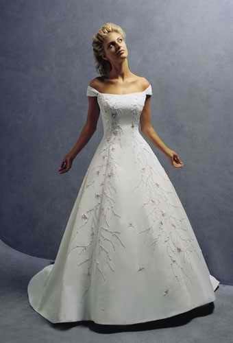 Newfashioned Wedding Dress Custom-made