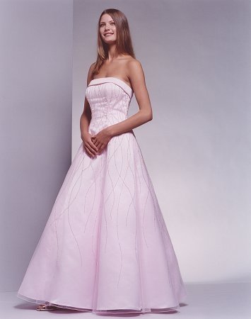 Newfashioned Wedding Dress Custom-made