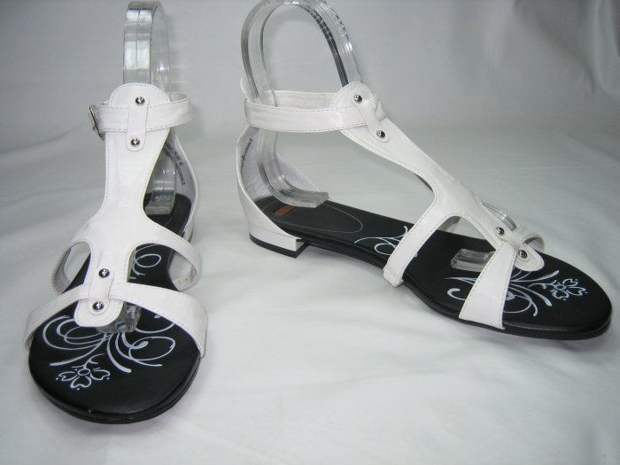 Bamboo Roman gladiator strappy sandal flats shoes faux leather white size 7.5