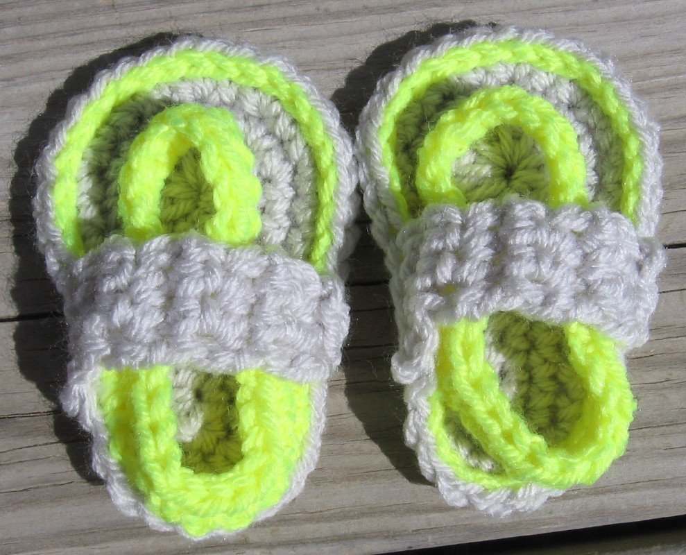 Crochet Baby Sandals Flip Flops Strap Light Gray and Neon Yellow 4 inch.