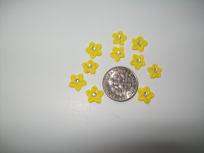 Nail Art 3D Yellow Fimo Rhinestone Star Flower