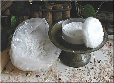 Make Bath & Body Dusting Powder Recipes eBook