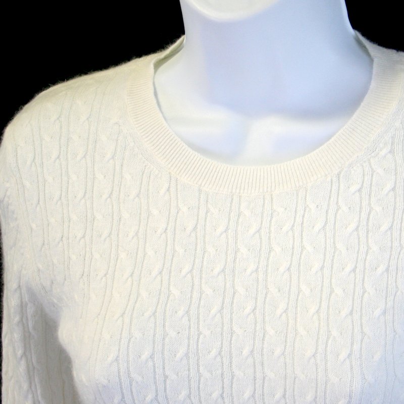 Banana Republic Ivory Cable Knit Thin Angora Sweater Women's Size Large (L)