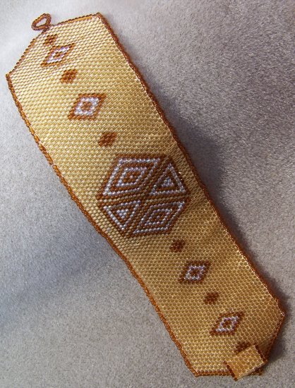 Root Beer & Amber Diamonds & Triangles Cuff - Peyote Bead Pattern