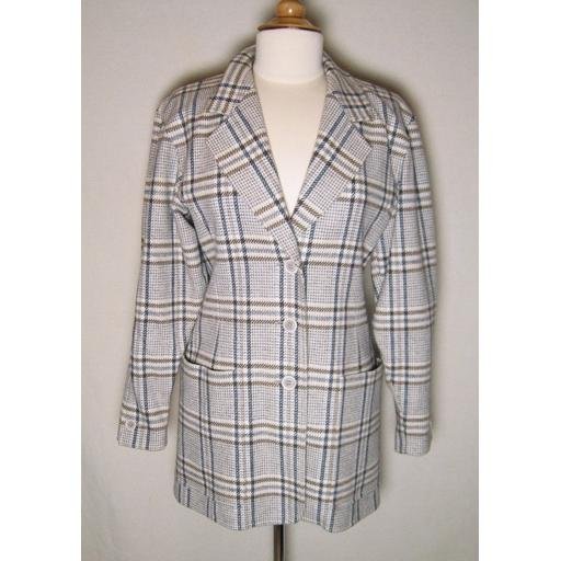 Elegant ESCADA Gray/Tan Plaid Jacket- GER 34/ US 6