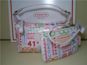 COACH LAMINATED BANDANA PURSE & WRISTLET 8815/40508 NEW WITH TAG