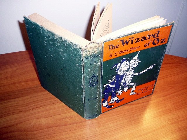The Wizard of Oz - 4th edition with 16 color plates. Printed in 1920s