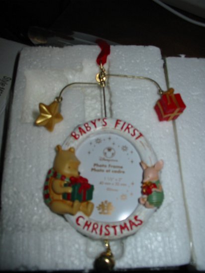 Disney Pooh & Piglet Baby's First Christmas Photo Frame Ornament In Box Never Displayed
