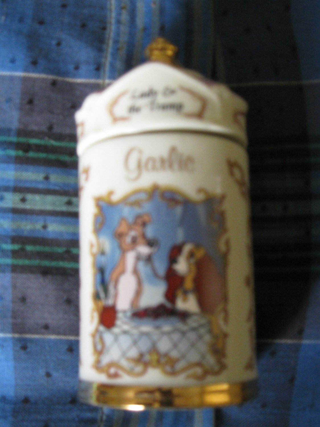 Awesome Disney Lady & The Tramp Spice Jar Lenox 1995 Spice Jar Collection