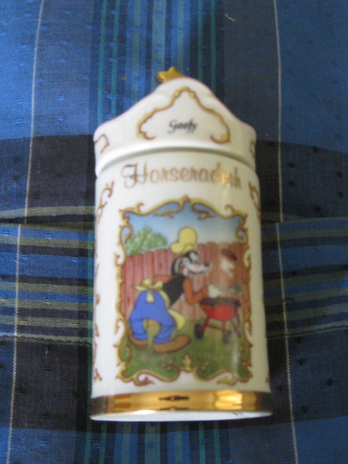 Awesome Disney Goofy Horseradish Spice Jar Lenox 1995 Collection