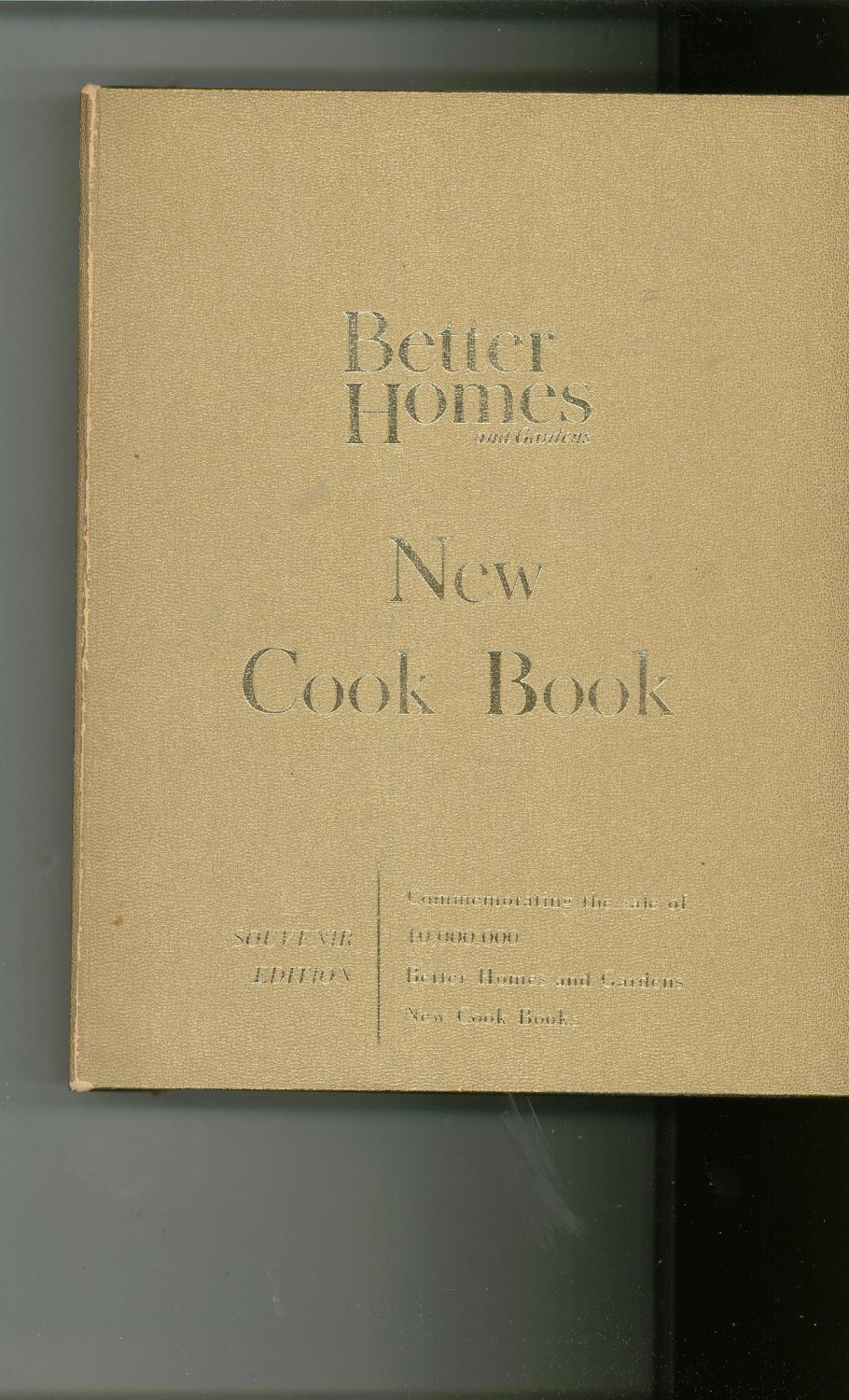 Better Homes And Gardens New Cook Book Gold Souvenir Edition Cookbook Vintage 1965