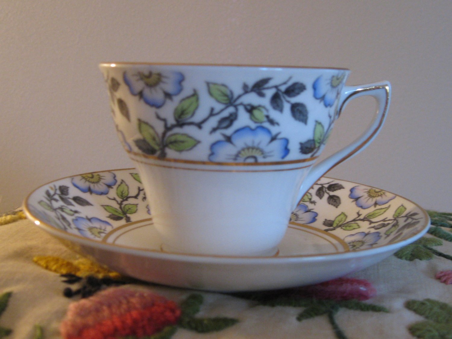 Rosina Blue Floral Cup & Saucer Bone China England Gold Trim