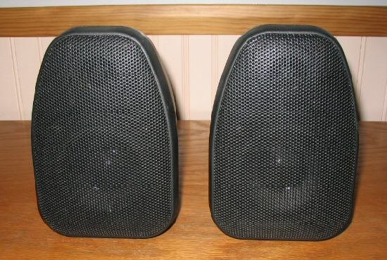 2TechwoodS8rRearSurroundSpeakersBlackStereo 2TechwoodS8rRearSurroundSpeakersBlackStereo