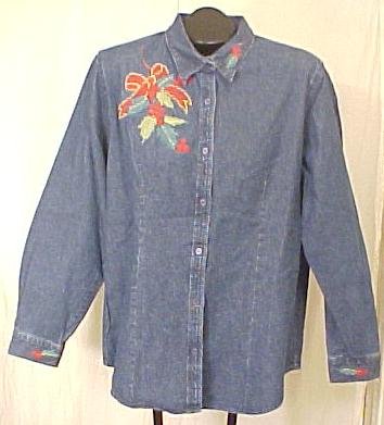 New Denim Holiday Christmas Holly Shirt Size XL Misses Clothing 400611