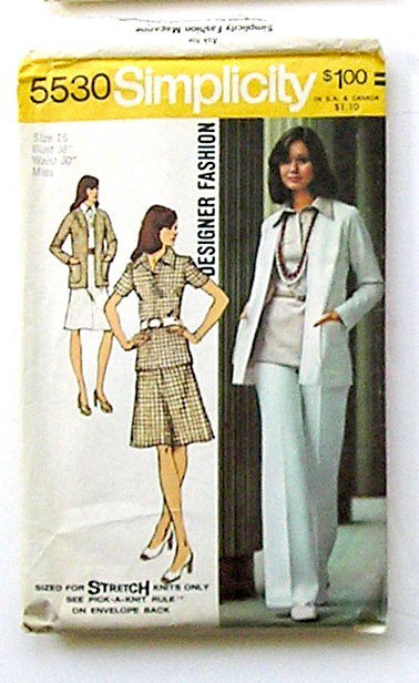 Vintage 1970s Two Piece Dress Skirt Pants Pattern, Simplicity 5530, Size 16.