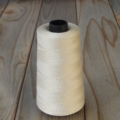Special Valdani # 4 Off White long staple cotton thread 50 wt q2