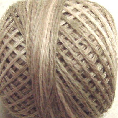 P4 Aged White (light) size 12 Overdyed Pearl Cotton Valdani Vintage Hues q6