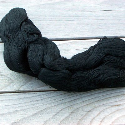 Valdani Mist big skein 1090 yds black 100% cotton 27wt - q2