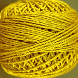 152 Gold Pearl Cotton size 8 Valdani Solid color q.ty stock 6