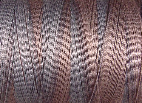 O561 Shimmering Denim 35wt 500m Valdani Overdyed Thread 0561 q1