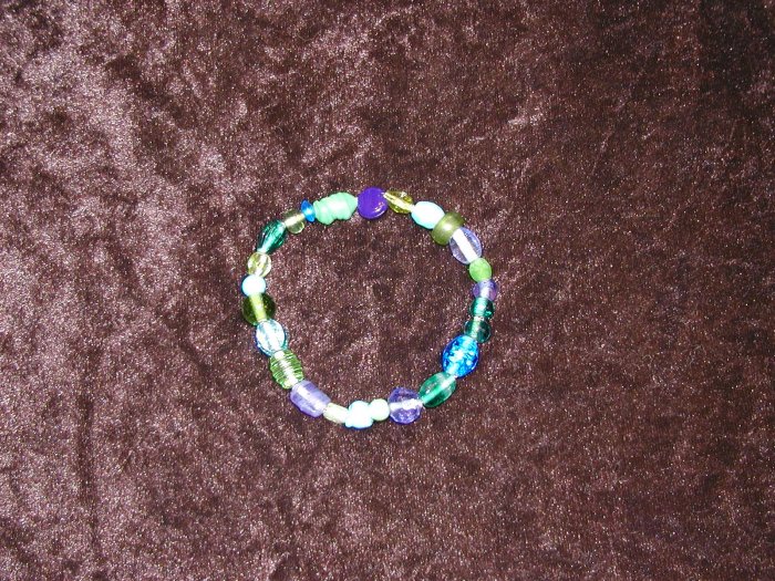 Blue & Green Glass Bead Bracelet: Stretch