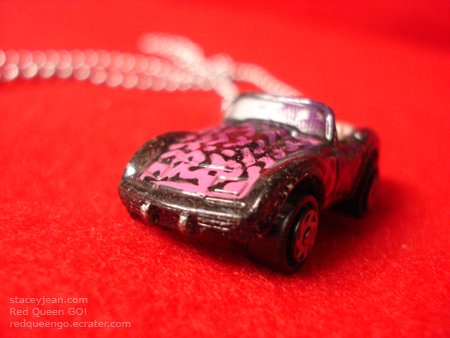 1975 Chevy Corvette : Necklace
