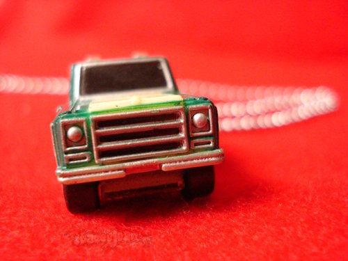 Chevy Blazer : Necklace