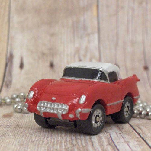 1955 Chevy Corvette Coupe : Necklace : Red