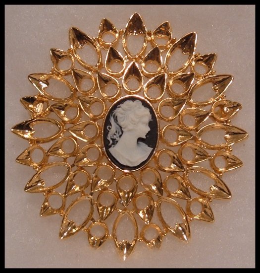 ORNATE BLACK & WHITE CAMEO BROOCH 2.5" SIGNED LIA